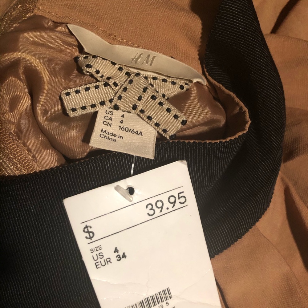 H&M Skirt - Picture 5 of 5